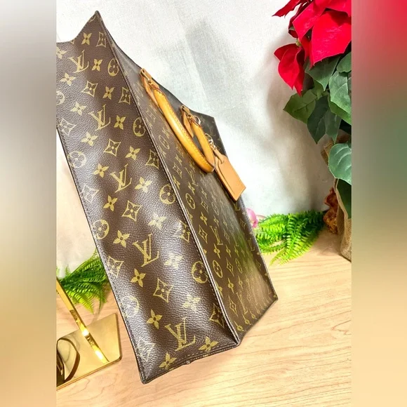 LUXURY LOUIS VUITTON SAC PLAT 
✅AUTHENTIC - Picture 11 of 13